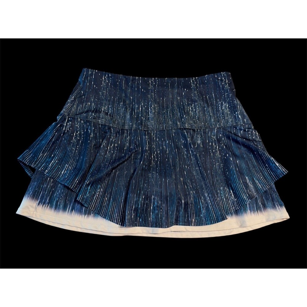 lucky in love Woman M Tennis Golf pickleball skort Stretch pull on ruffle Pocket